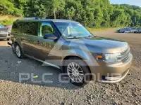 2014 Ford FLEX photo