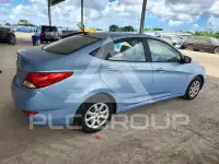 2014 Hyundai Accent photo