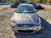 2014 Hyundai Accent photo