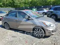 2014 Hyundai Accent photo