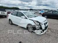 2014 Hyundai Accent фото