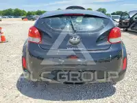 2014 Hyundai Veloster photo