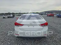 2014 Hyundai Elantra photo