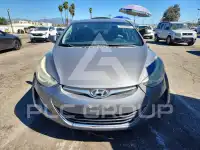 2014 Hyundai Elantra photo