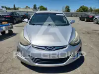 2014 Hyundai Elantra photo