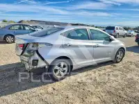2014 Hyundai Elantra photo