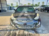2014 Hyundai Elantra photo