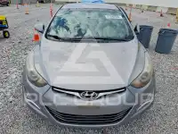 2014 Hyundai Elantra photo