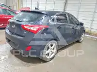 2014 Hyundai Elantra photo