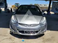 2014 Hyundai Elantra photo