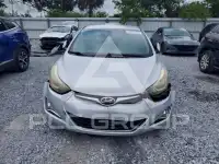 2014 Hyundai Elantra photo