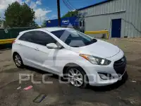 2014 Hyundai Elantra photo