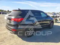 2014 Hyundai Santa Fe photo