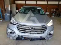 2014 Hyundai Santa Fe photo