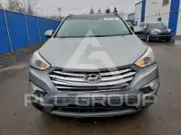 2014 Hyundai Santa Fe photo