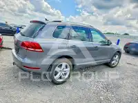 2014 Volkswagen Touareg фото