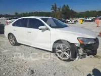 2014 Volkswagen Passat photo