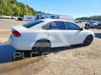 2014 Volkswagen Passat photo