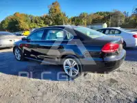 2014 Volkswagen Passat фото