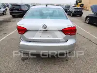 2014 Volkswagen Passat photo