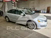 2014 Volkswagen Passat photo