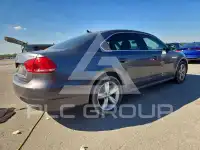 2014 Volkswagen Passat photo