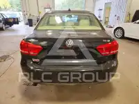 2014 Volkswagen Passat photo