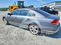 2014 Volkswagen Passat photo