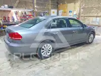 2014 Volkswagen Passat photo