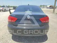 2014 Volkswagen Passat photo