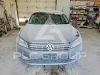 2014 Volkswagen Passat фото
