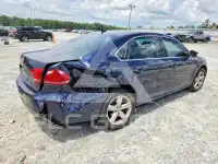 2014 Volkswagen Passat photo