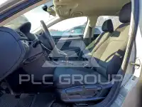 2014 Volkswagen Passat photo