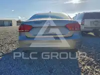 2014 Volkswagen Passat photo