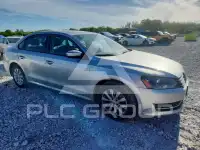 2014 Volkswagen Passat photo