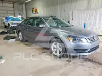2014 Volkswagen Passat photo