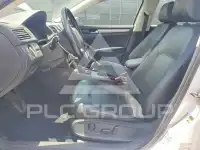 2014 Volkswagen Passat photo