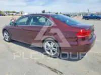 2014 Volkswagen Passat photo