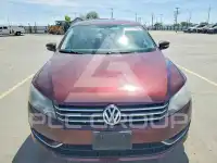 2014 Volkswagen Passat photo