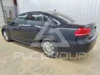 2014 Volkswagen Passat photo