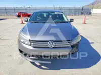 2014 Volkswagen Passat photo