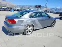 2014 Volkswagen Passat photo