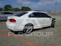 2014 Volkswagen Passat photo