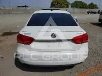 2014 Volkswagen Passat photo
