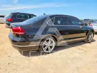 2014 Volkswagen Passat photo