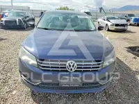 2014 Volkswagen Passat photo