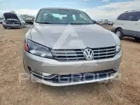 2014 Volkswagen Passat photo