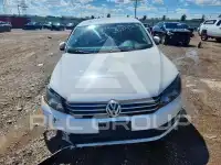 2014 Volkswagen Passat photo