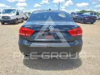 2014 Volkswagen Passat photo