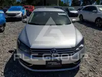 2014 Volkswagen Passat фото